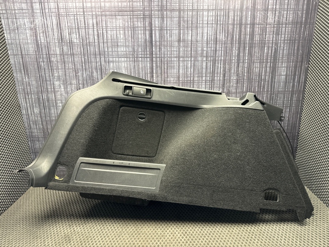 Обшивка багажника, 2060 рублей, Красноярск