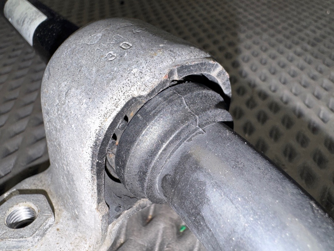 Стабилизатор, 3220 рублей, Красноярск