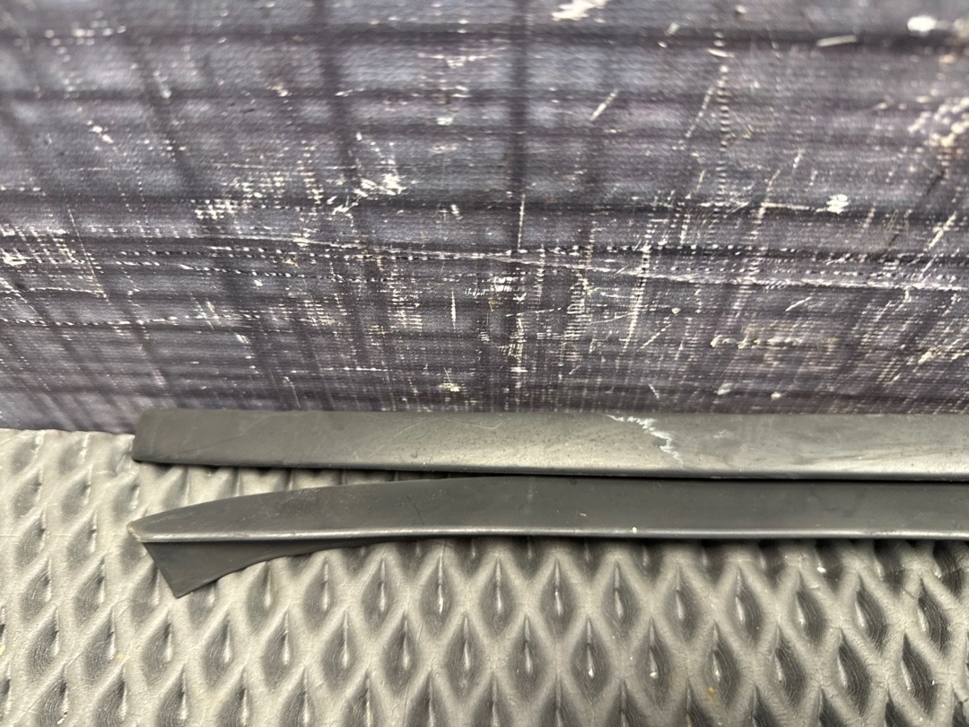 Молдинг лобового стекла, 1510 рублей, Красноярск