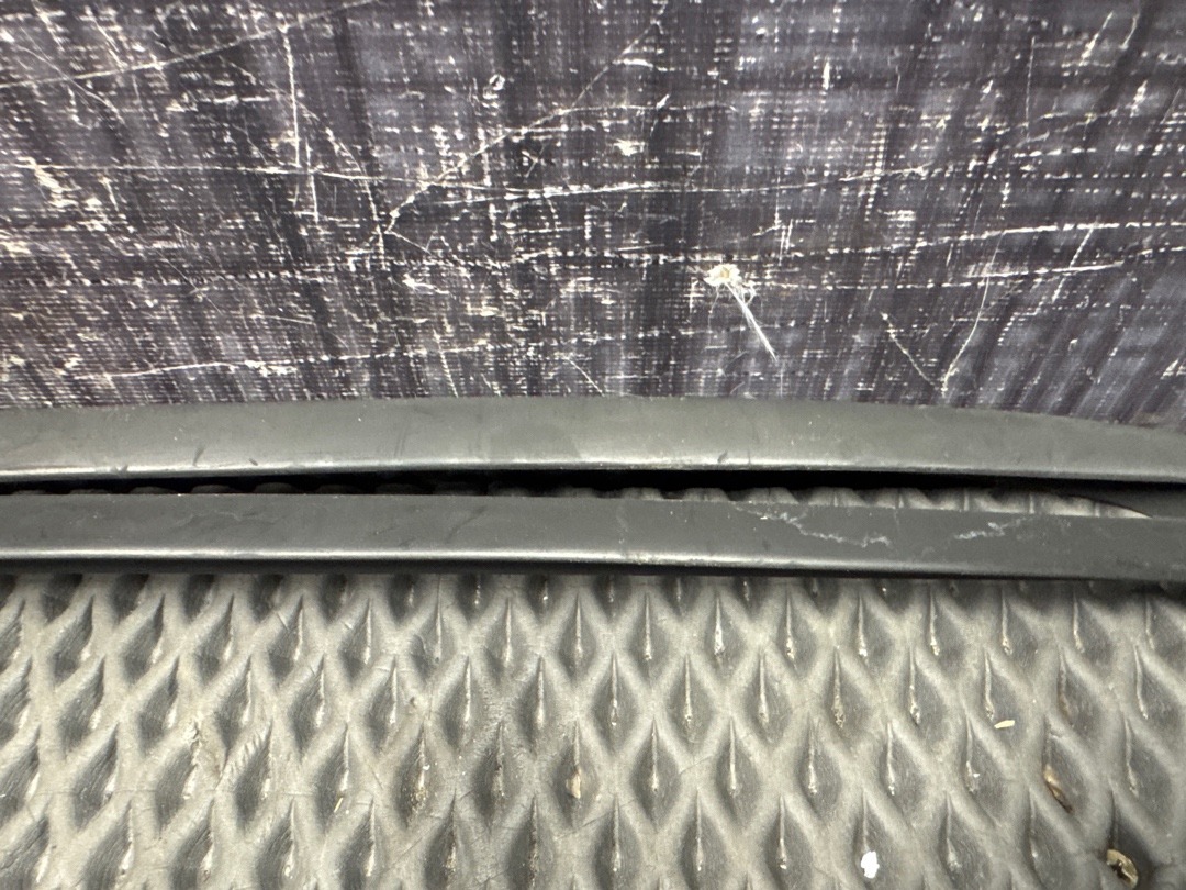 Молдинг лобового стекла, 1510 рублей, Красноярск