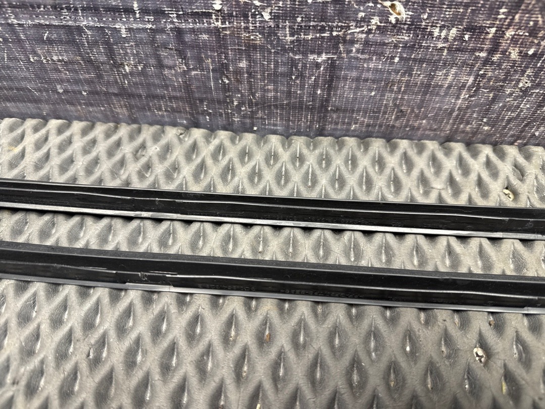 Молдинг лобового стекла, 1510 рублей, Красноярск