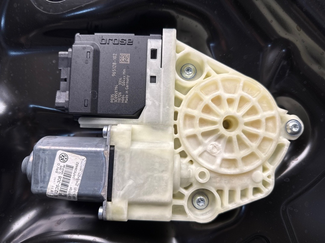 Стеклоподъемник, 1710 рублей, Красноярск