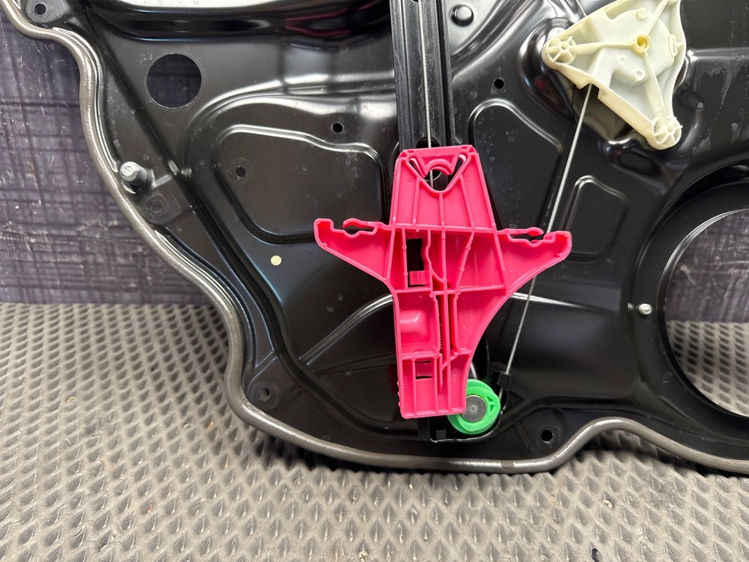 Стеклоподъемник, 1710 рублей, Красноярск