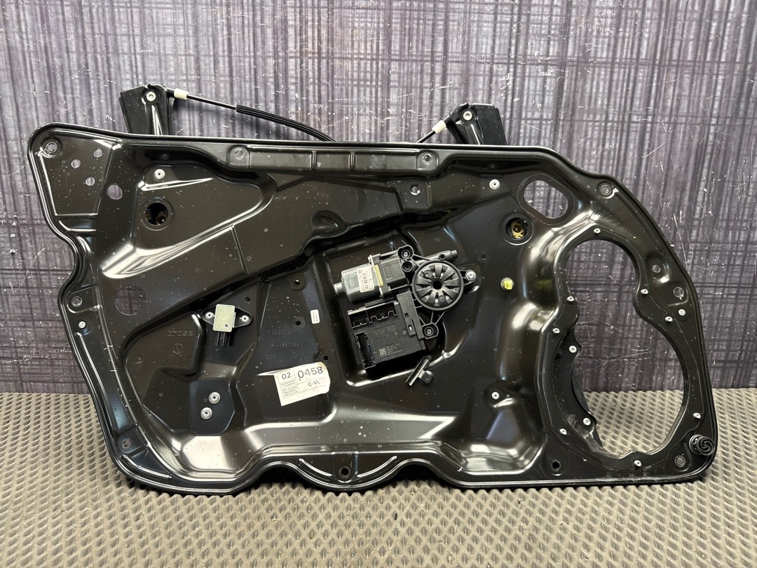 Стеклоподъемник, 3860 рублей, Красноярск