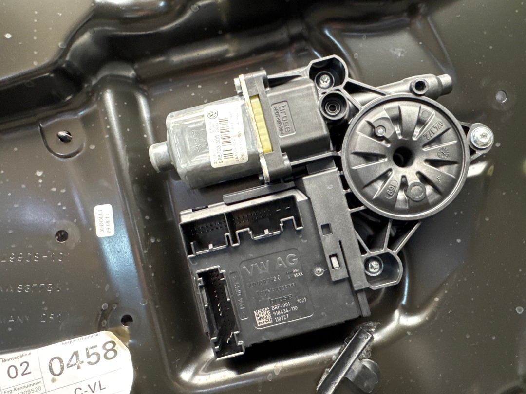 Стеклоподъемник, 3860 рублей, Красноярск