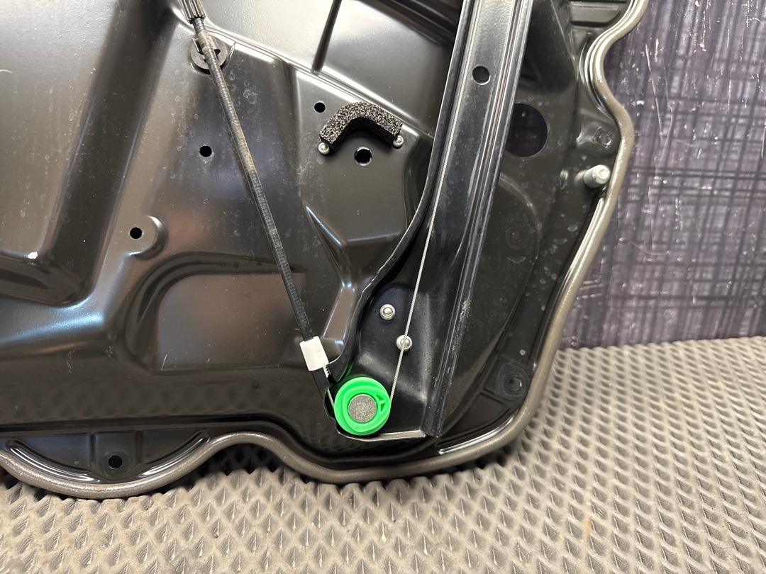 Стеклоподъемник, 3860 рублей, Красноярск