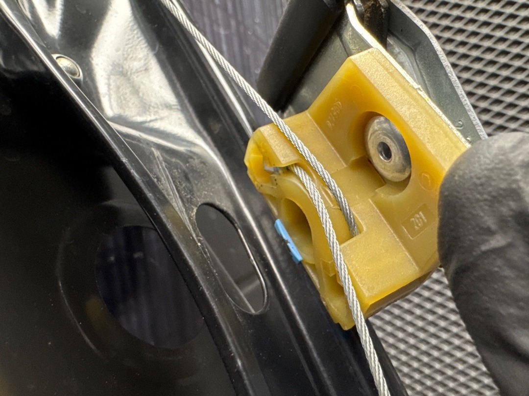 Стеклоподъемник, 3860 рублей, Красноярск