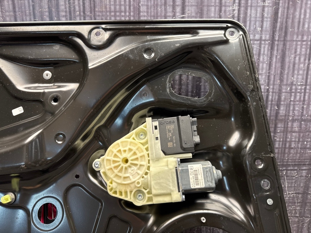 Стеклоподъемник, 1710 рублей, Красноярск