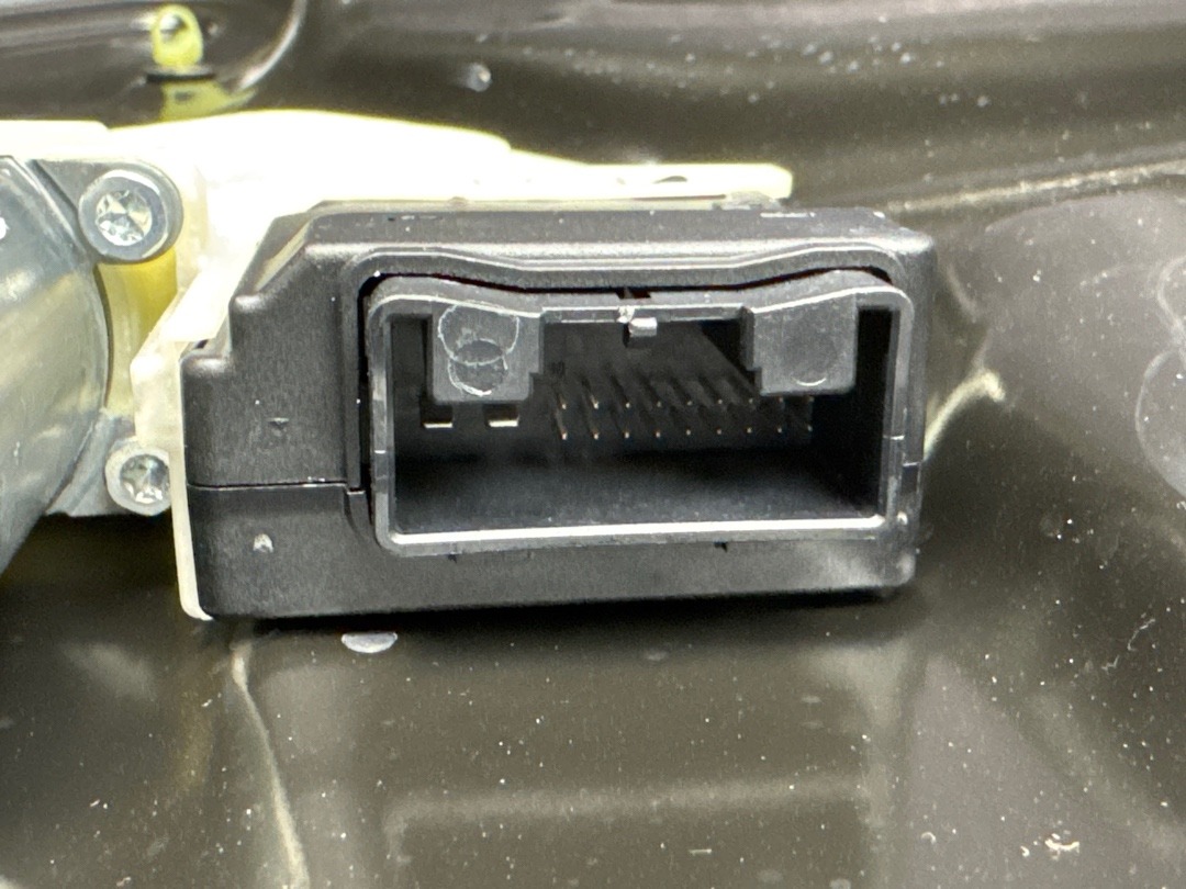 Стеклоподъемник, 1710 рублей, Красноярск