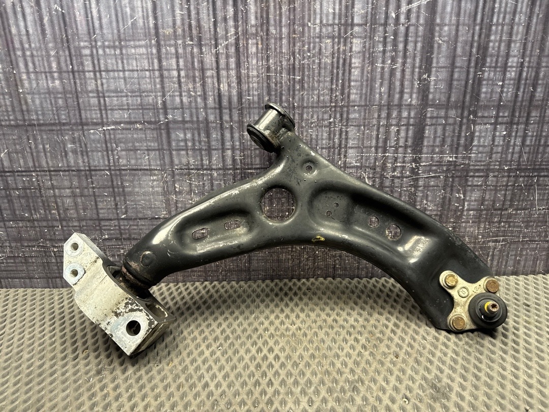 Рычаг подвески, 4770 рублей, Красноярск