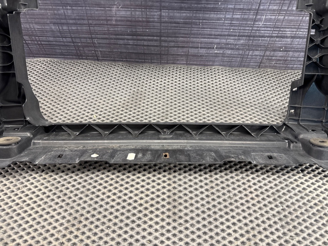 Рамка радиатора, 18420 рублей, Красноярск