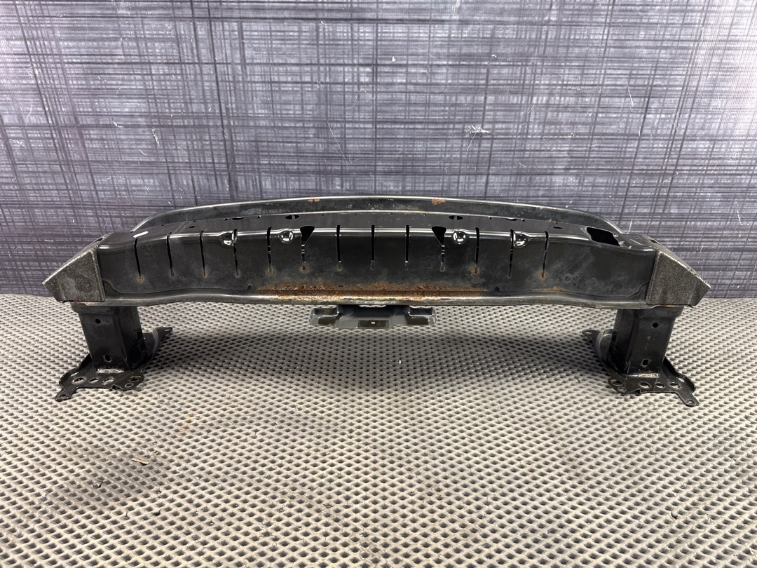 Усилитель бампера, 7440 рублей, Красноярск