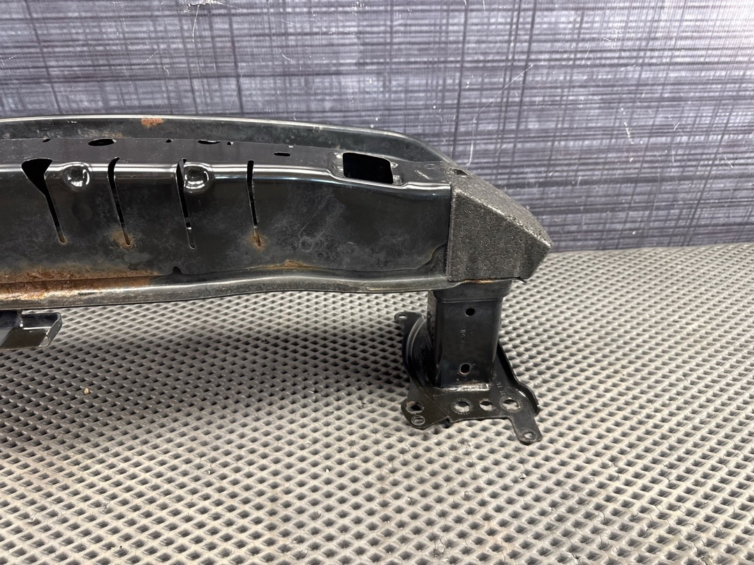 Усилитель бампера, 7440 рублей, Красноярск