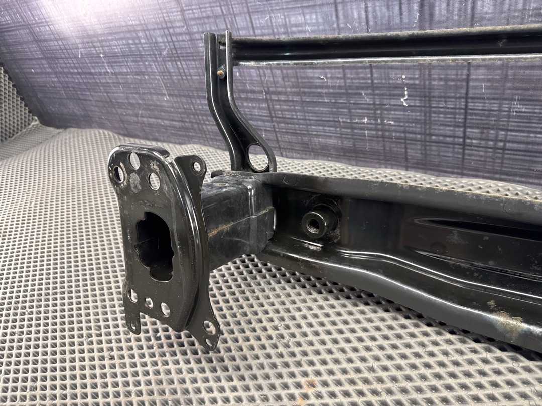 Усилитель бампера, 7440 рублей, Красноярск