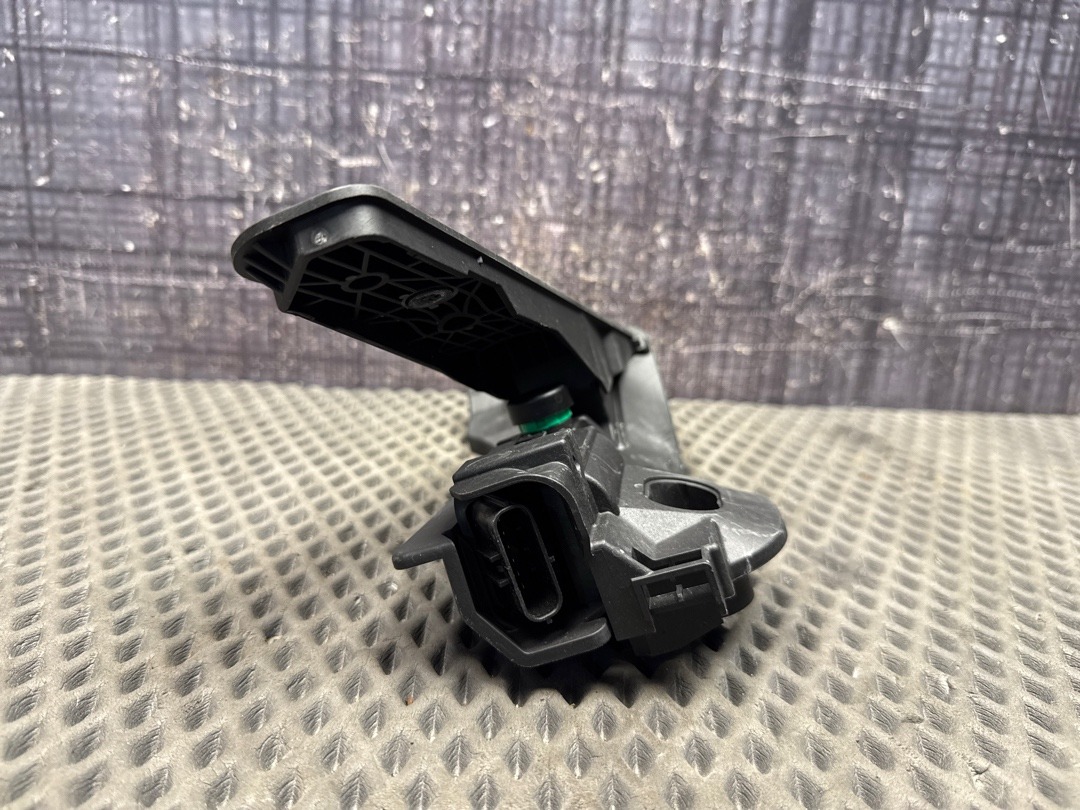 Педаль газа, 1140 рублей, Красноярск