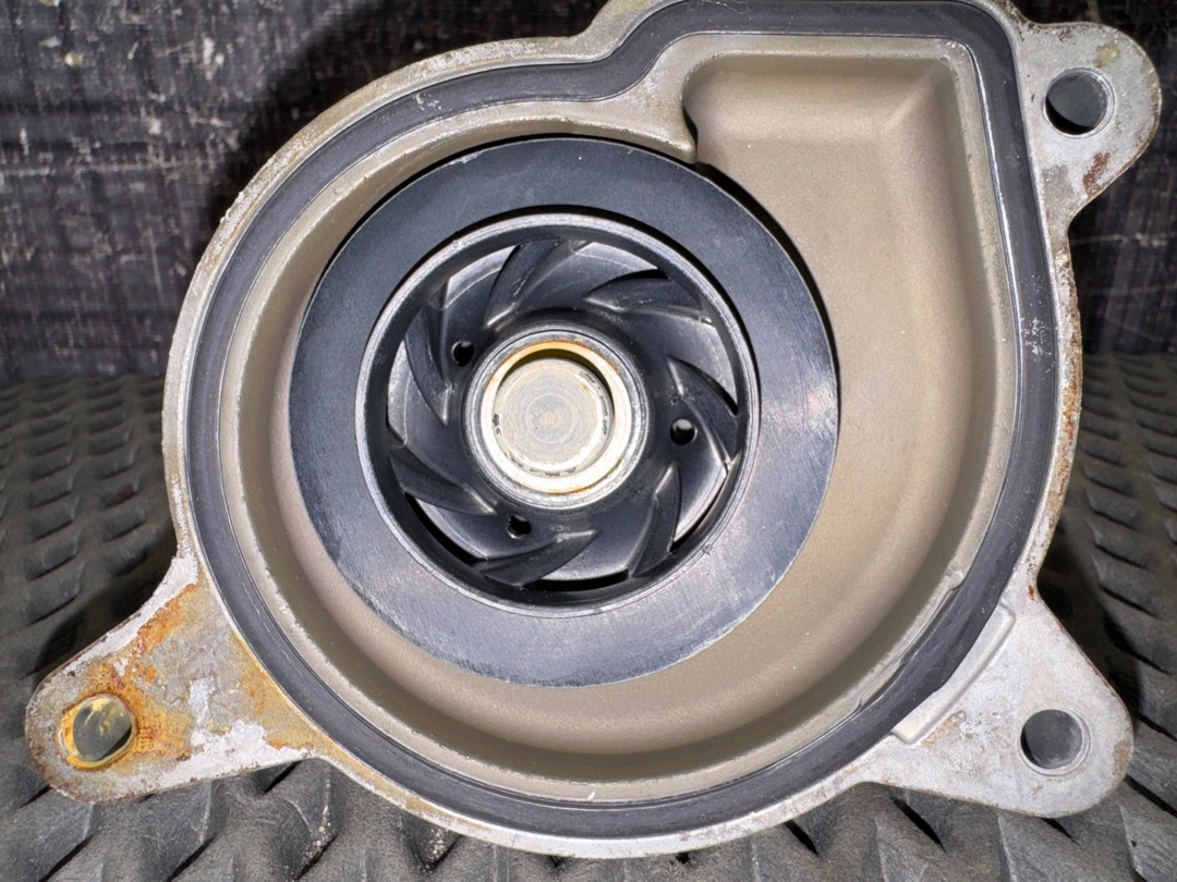 Помпа, 1740 рублей, Красноярск