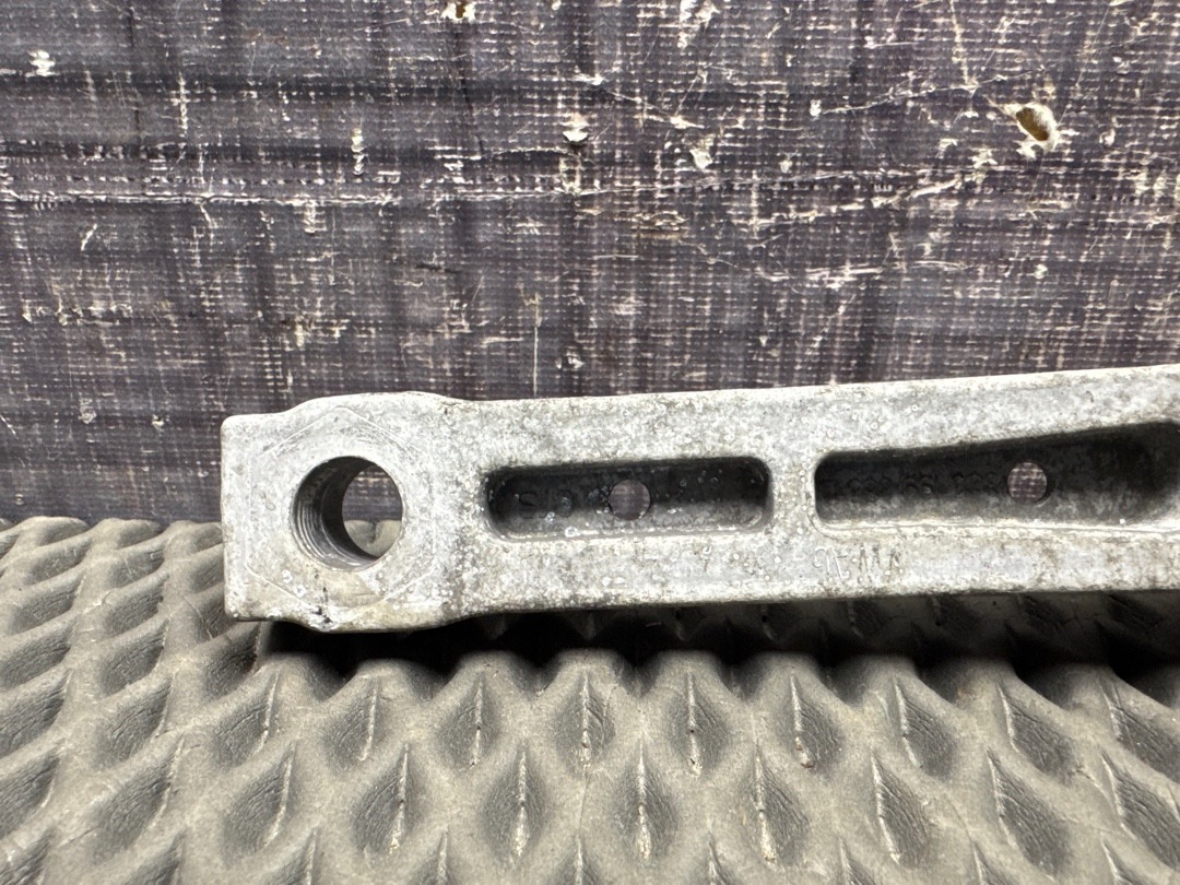 Опора двигателя, 1010 рублей, Красноярск