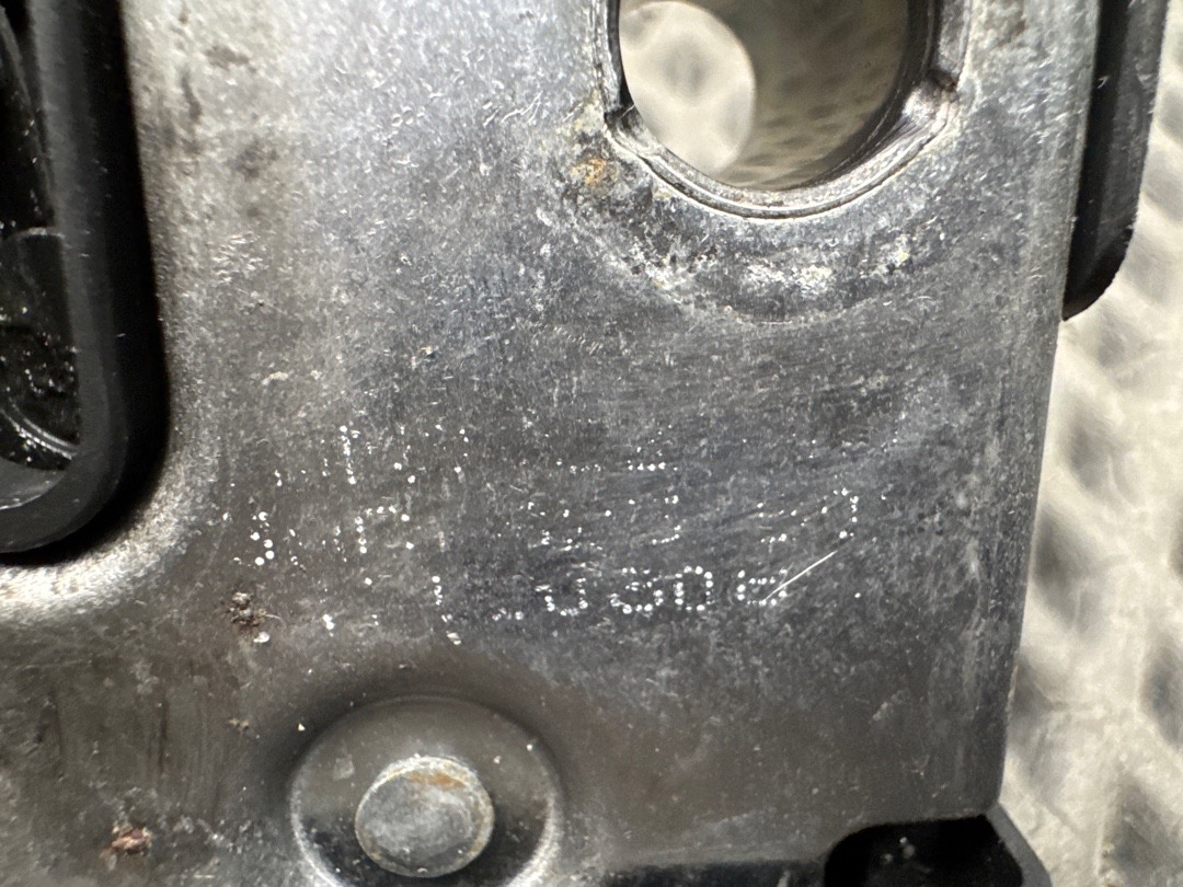 Замок капота, 1920 рублей, Красноярск