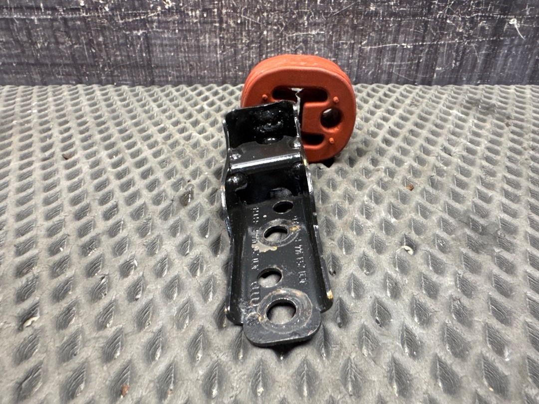 Подушка глушителя, 870 рублей, Красноярск