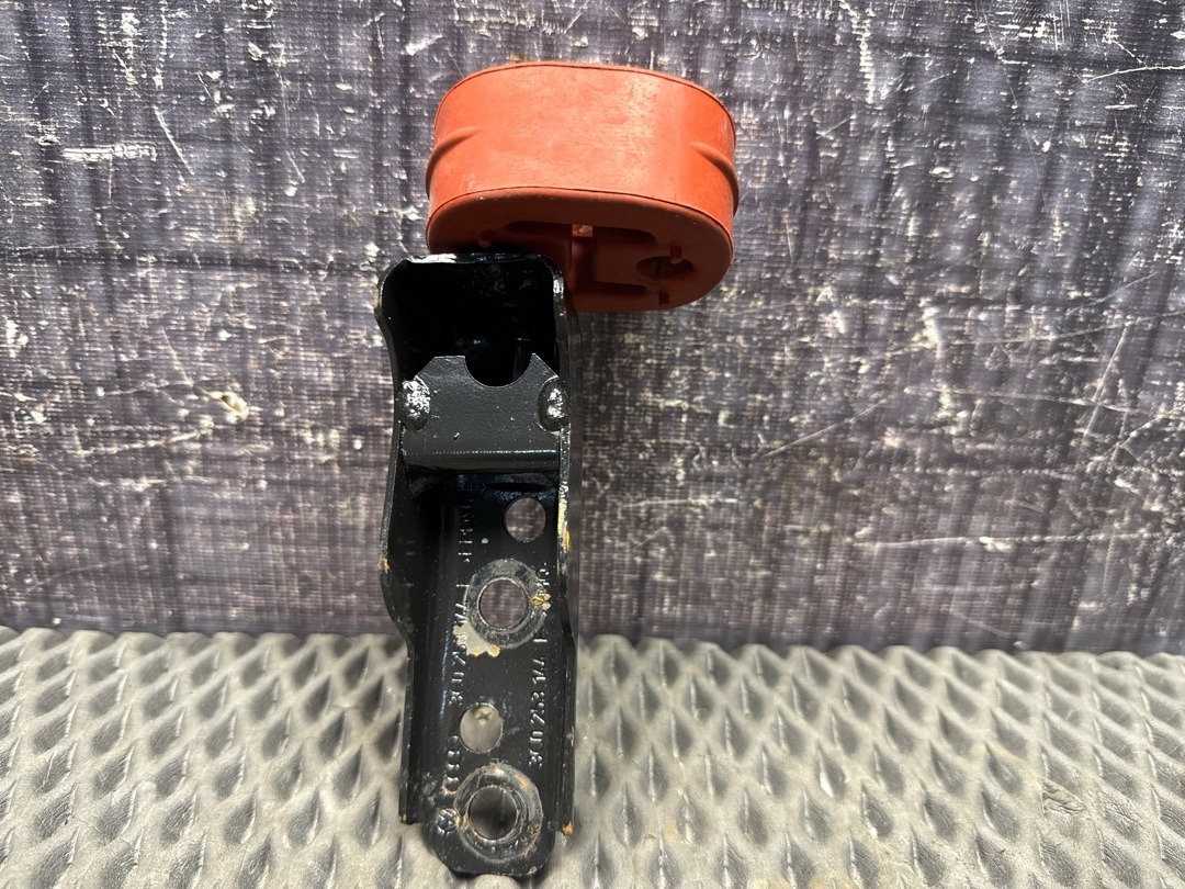 Подушка глушителя, 870 рублей, Красноярск