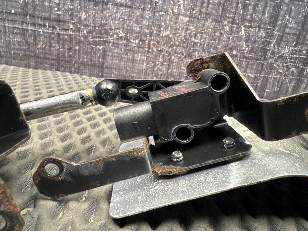 Датчик уровня подвески, 3070 рублей, Красноярск