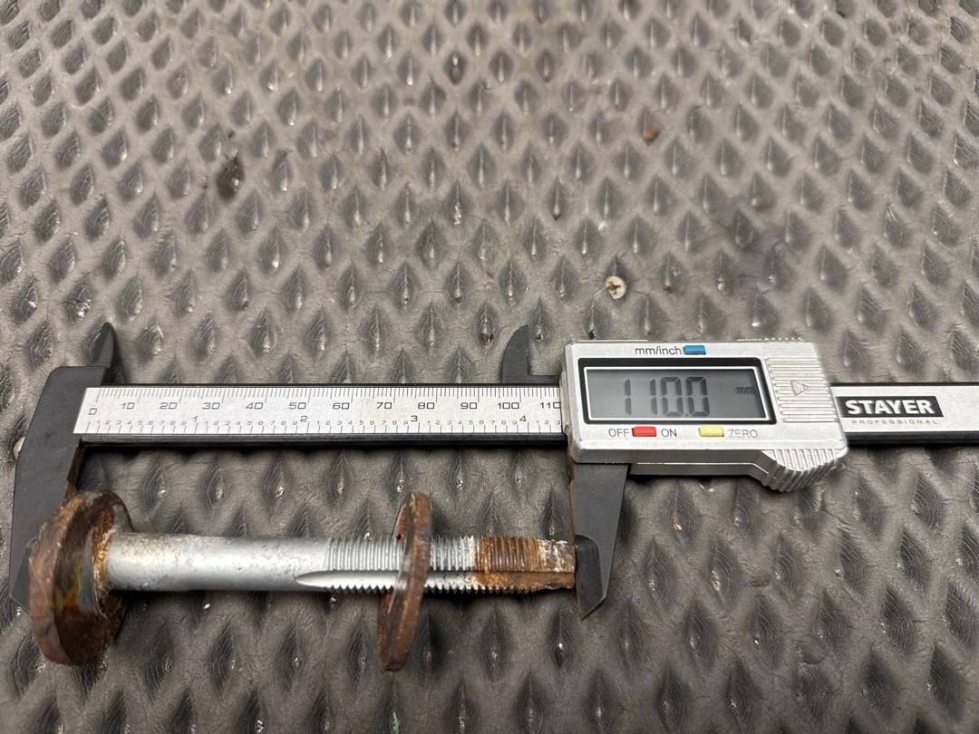 Болт развальный, 710 рублей, Красноярск