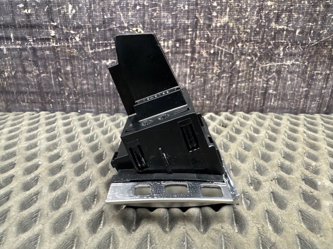 Часы, 3060 рублей, Красноярск