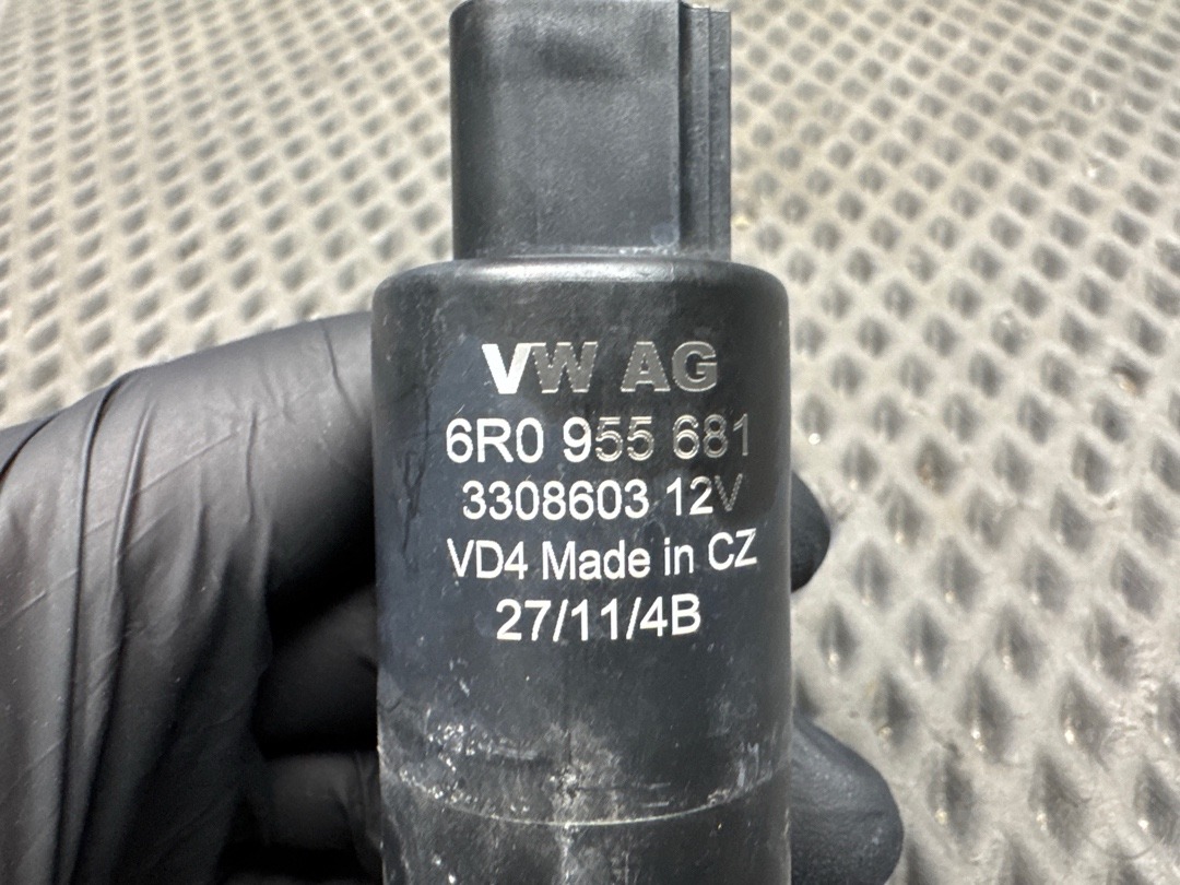 Мотор бачка стеклоомывателя, 920 рублей, Красноярск