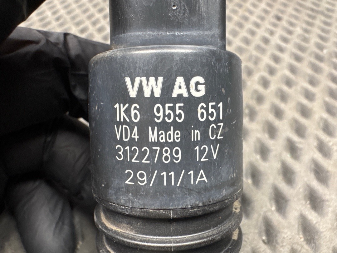 Мотор бачка стеклоомывателя, 980 рублей, Красноярск