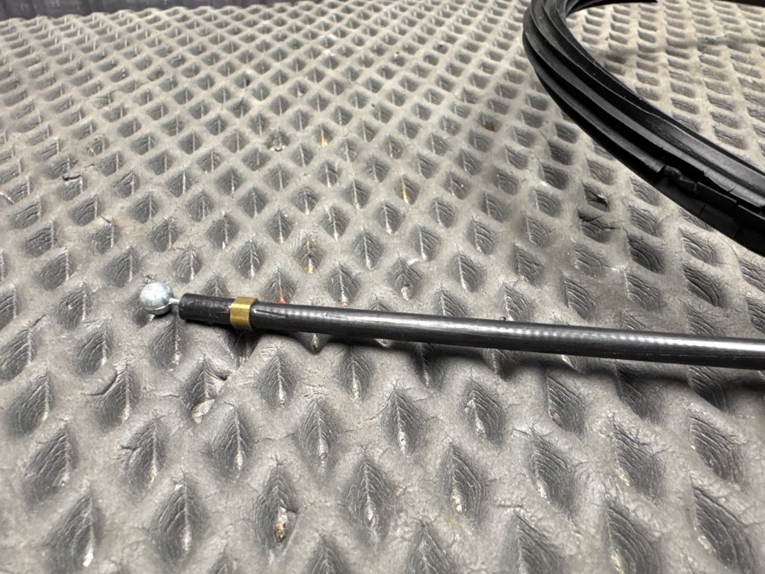 Трос капота, 1630 рублей, Красноярск