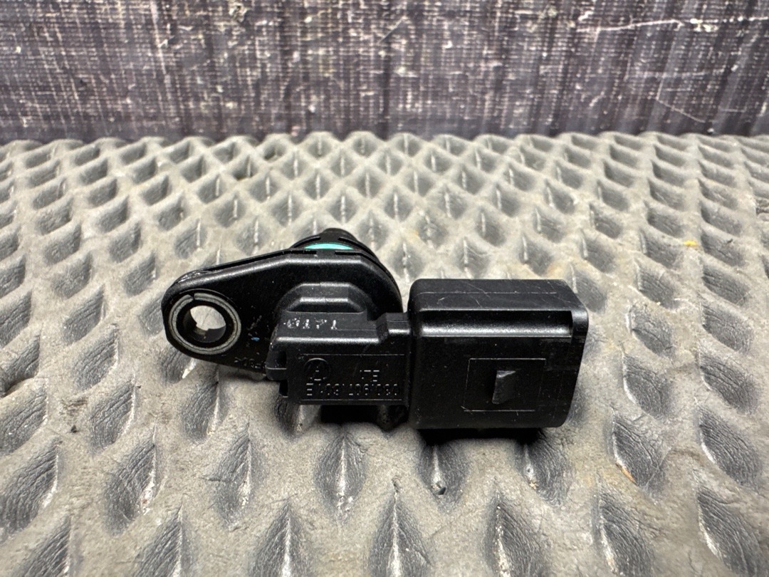 Датчик положения распредвала, 1210 рублей, Красноярск