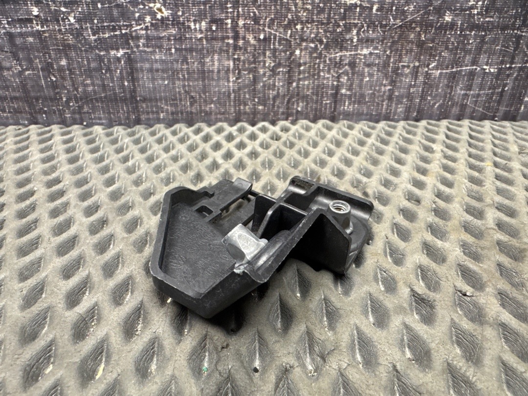 Крепление фары, 980 рублей, Красноярск