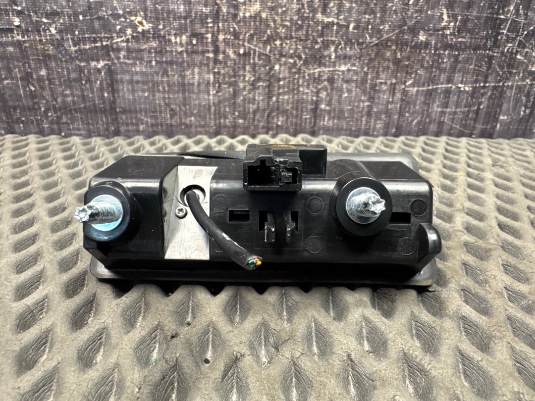 Кнопка открывания багажника, 1340 рублей, Красноярск