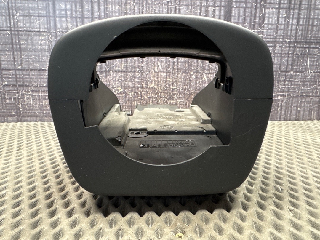 Кожух рулевой колонки, 1420 рублей, Красноярск