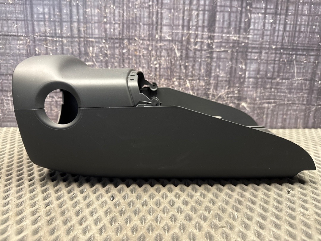 Кожух рулевой колонки, 1420 рублей, Красноярск