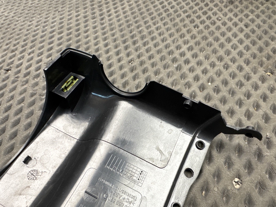 Кожух рулевой колонки, 1420 рублей, Красноярск