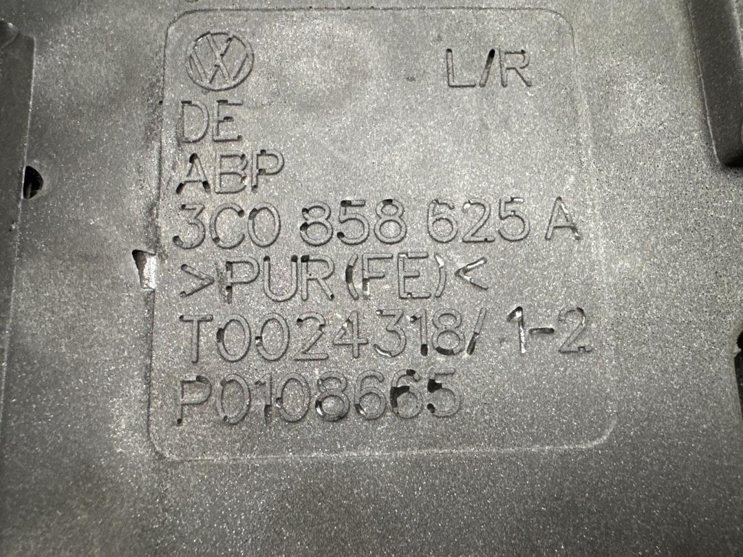 Кожух рулевой колонки, 1420 рублей, Красноярск