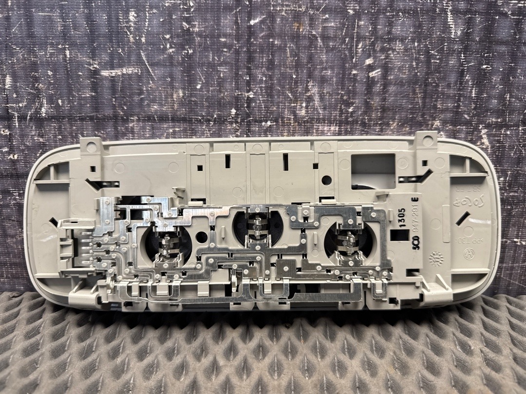 Плафон салона, 1340 рублей, Красноярск