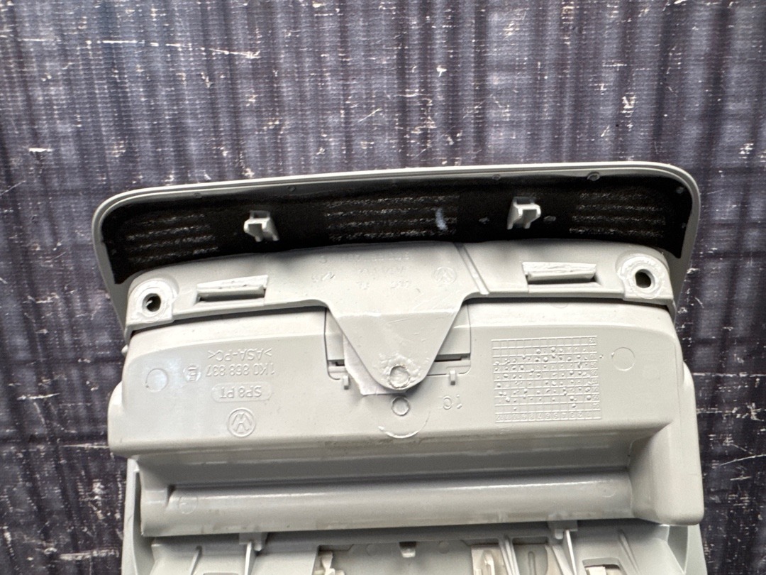 Плафон салона, 3260 рублей, Красноярск