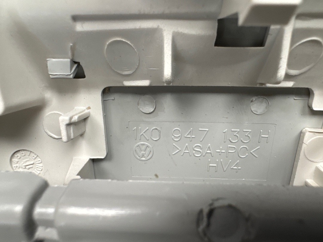 Плафон салона, 3260 рублей, Красноярск