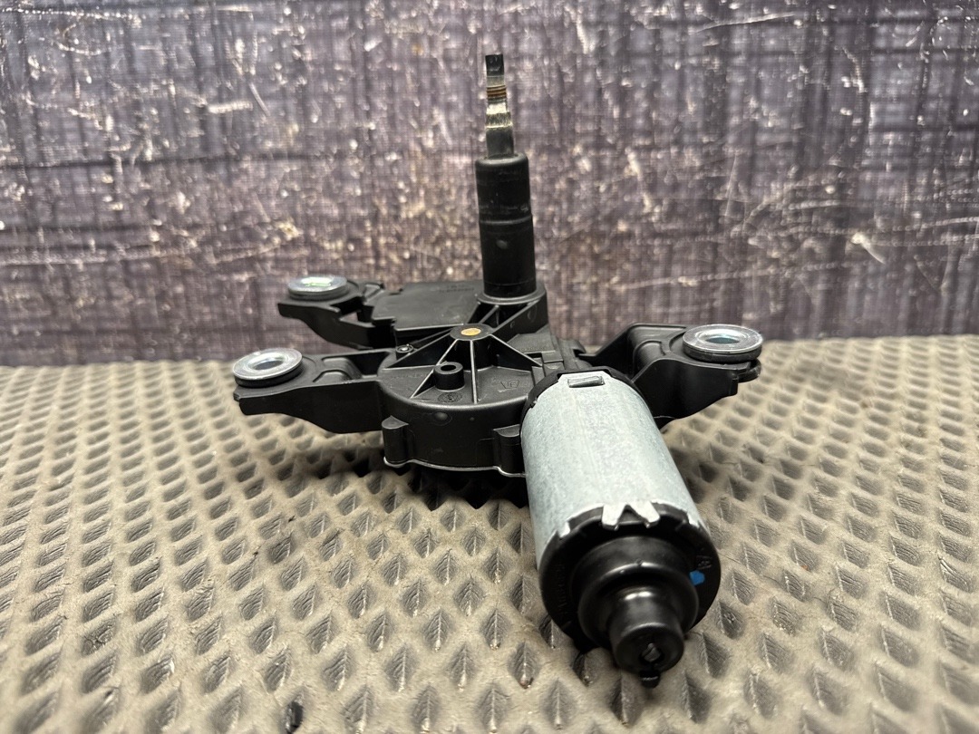 Мотор стеклоочистителя, 2860 рублей, Красноярск