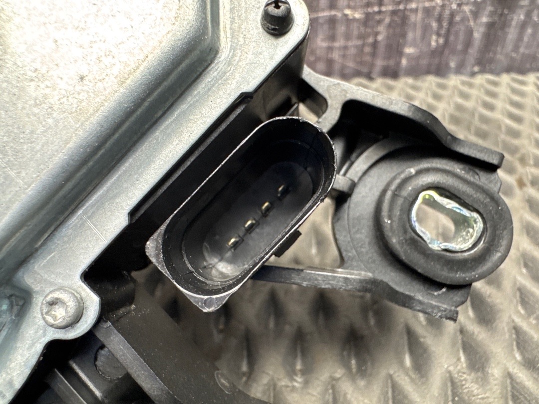 Мотор стеклоочистителя, 2860 рублей, Красноярск