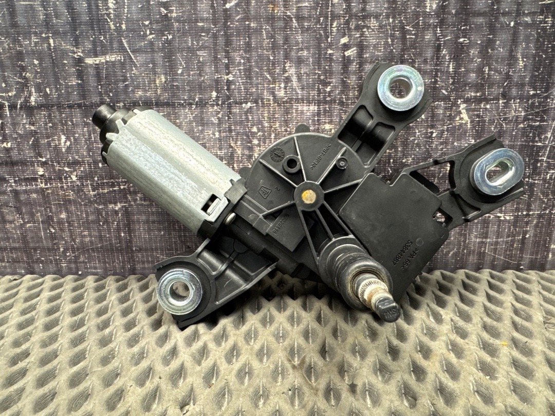 Мотор стеклоочистителя, 2860 рублей, Красноярск