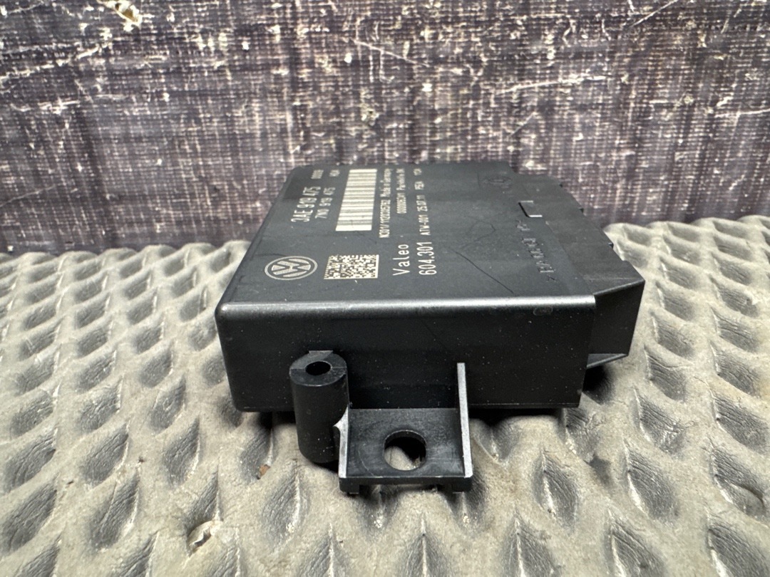 Блок парктроника, 3010 рублей, Красноярск