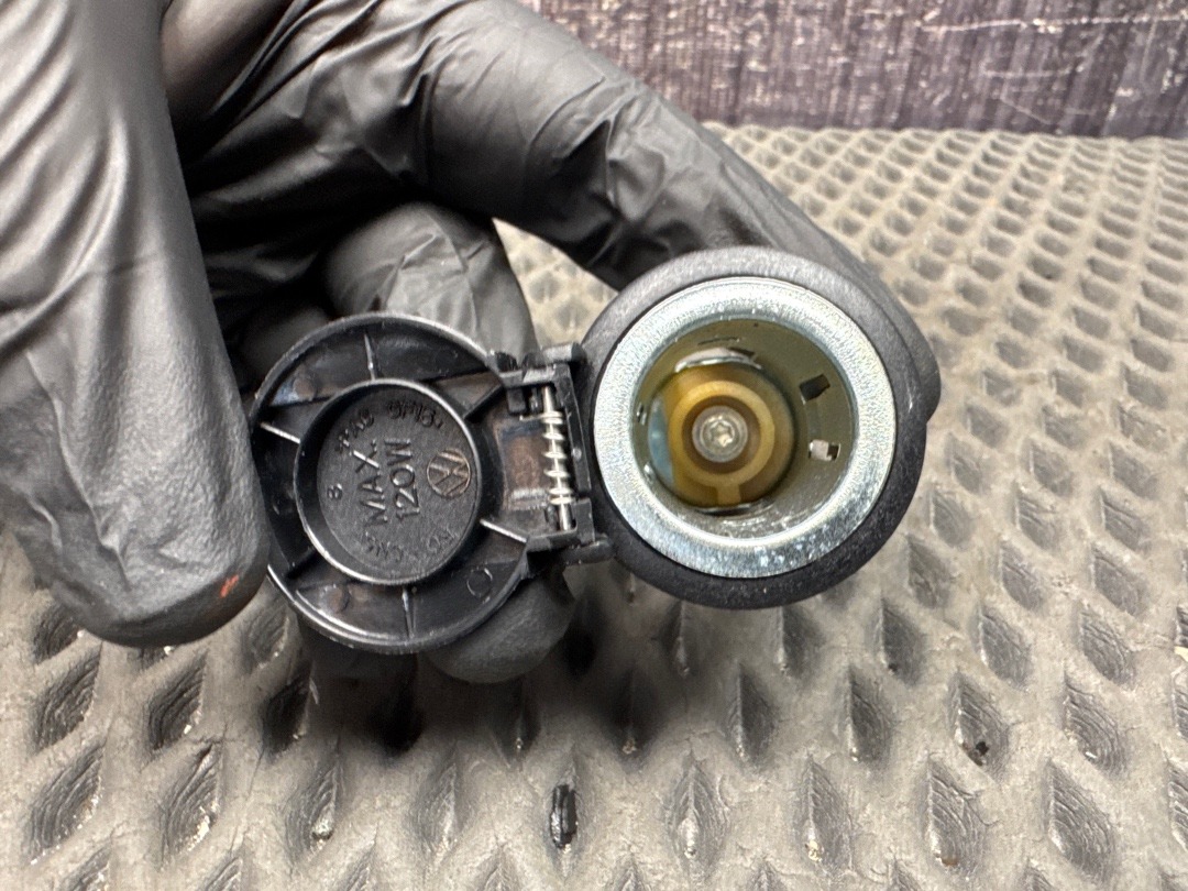 Розетка прикуривателя, 1210 рублей, Красноярск