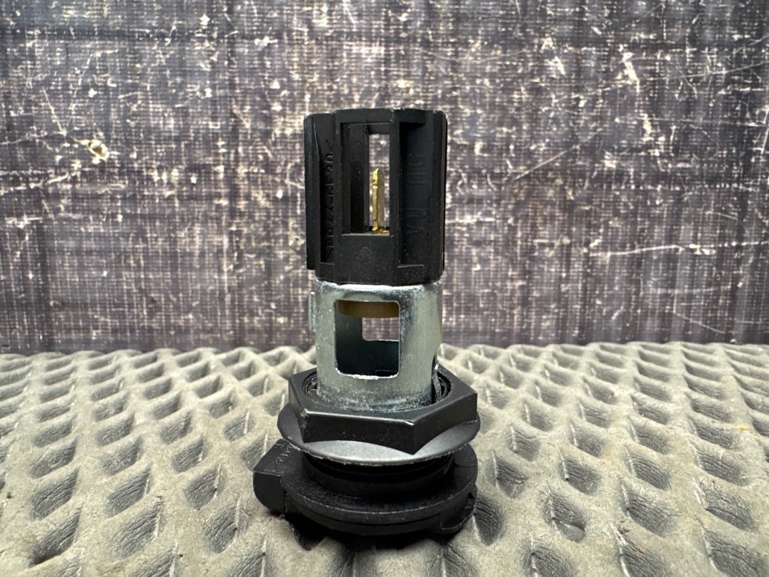 Розетка прикуривателя, 1210 рублей, Красноярск