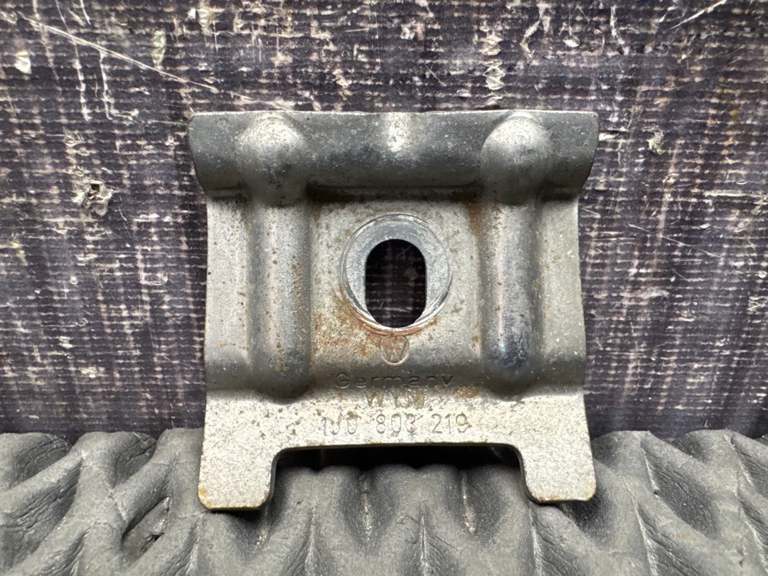 Крепление аккумулятора, 910 рублей, Красноярск