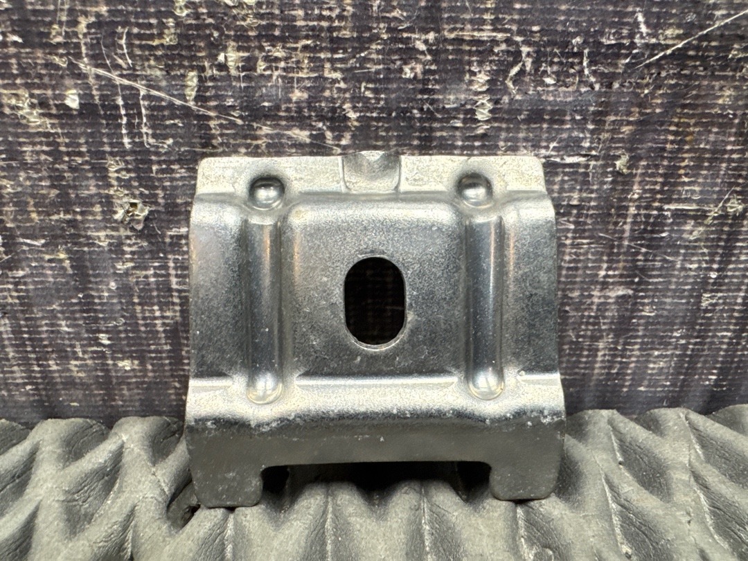 Крепление аккумулятора, 910 рублей, Красноярск