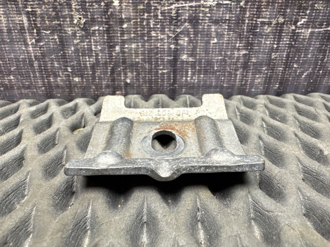 Крепление аккумулятора, 910 рублей, Красноярск