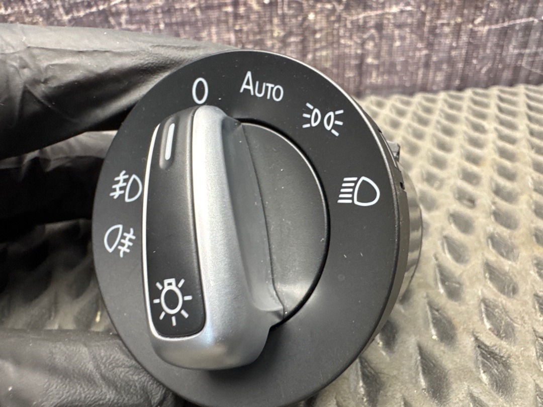 Переключатель света, 2440 рублей, Красноярск